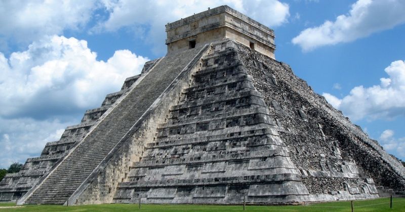noms aztèques, pyramide aztèque