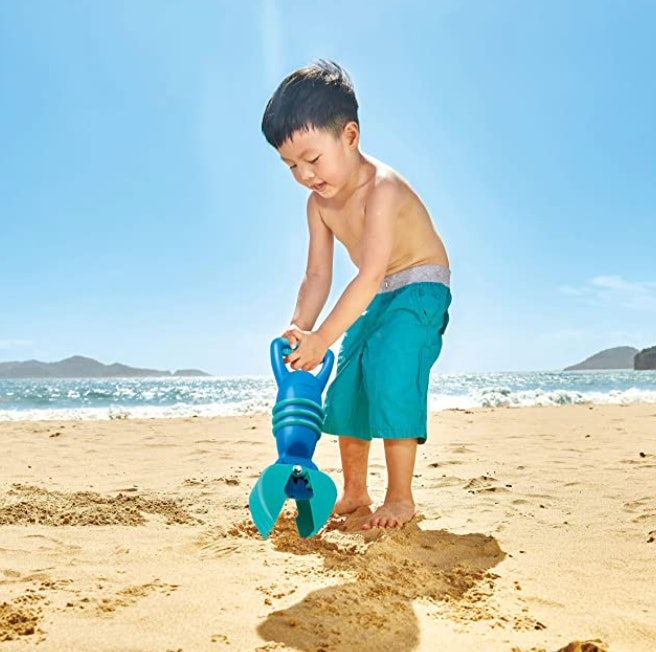 Hape Sand & Beach Toy Grabber Jouet