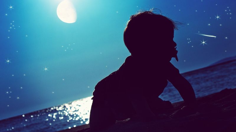 Aller au-delà de 'Luna': les noms que nous aimons inspirés par la lune