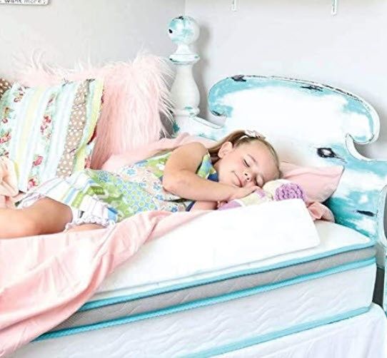 Pare-chocs de barrière de lit en mousse extra longue Delta Children